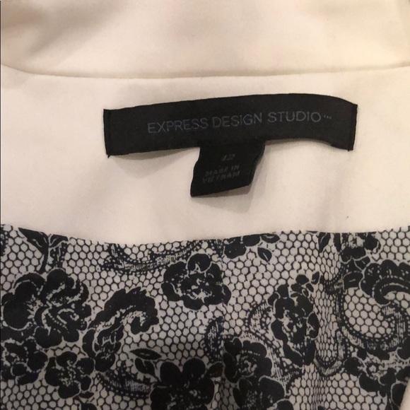 Express Design Jacket - Picture 2 of 6